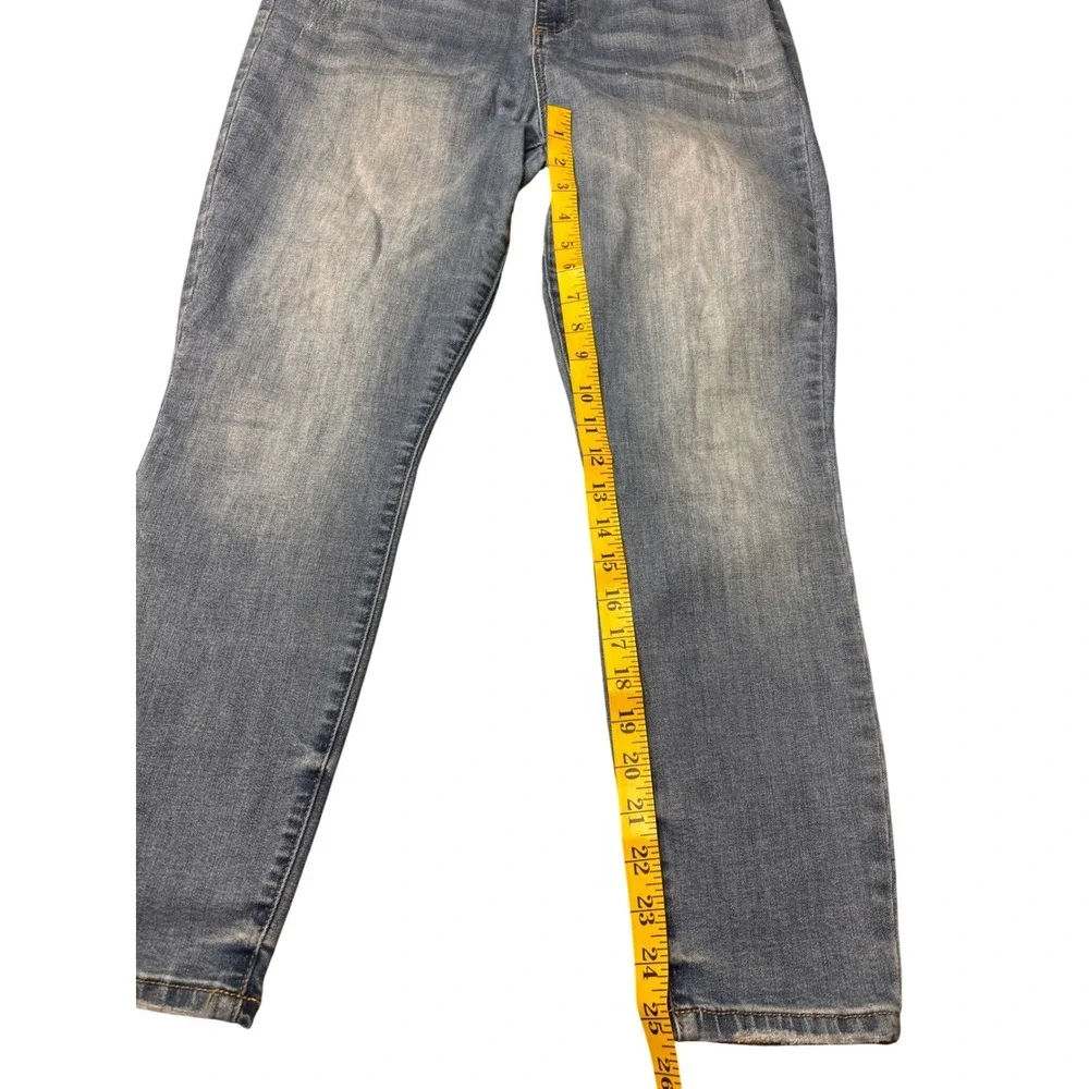 JustFab Womens High Waisted Skinny‎ Jeans Light Wash Distressed Size 33